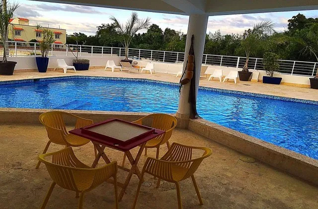 Vista Marina Residence Boca Chica piscina 3